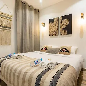 Appartement Hsh Cosy Bidassoa Gambetta, Paris