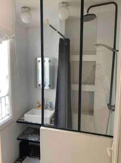 Charmant 2 Pieces A Gambetta Apartment Paris 0*,  France